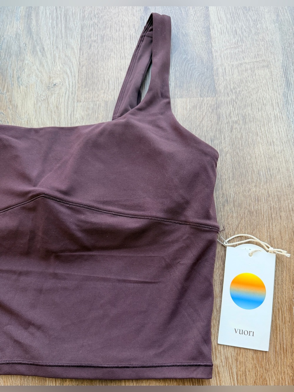 🆕 VUORI | AllTheForm Support Tank | Raisin | Built In Bra - Picture 3 of 10